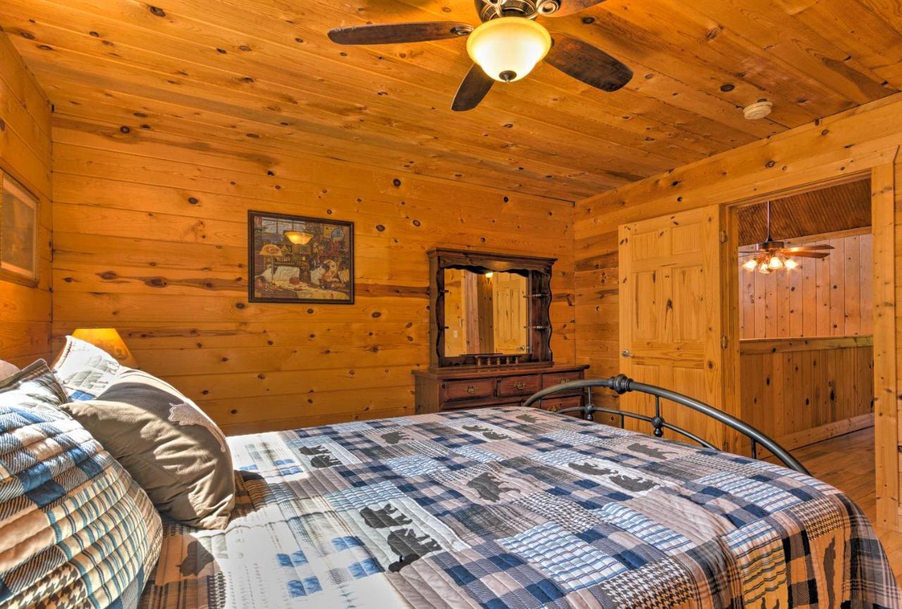 Beautiful Bryson City Home With Hot Tub And Mtn Views! Exterior photo
